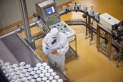 雅士利再獲殊榮!成國內首家獲歐盟產品認證嬰配乳粉企業