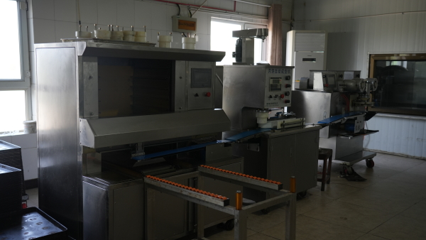 庫爾勒:鄉村食品加工廠 實現就業“零距離”