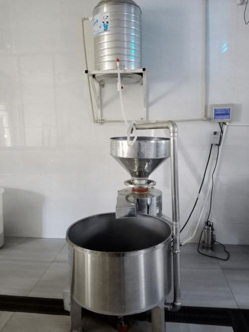 油污多,生產加工場所墻面出現霉變 奉化這些食品加工小作坊上了黑榜