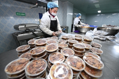 中央廚房入駐社區 探索村企共贏與群眾福祉的食品加工新路徑